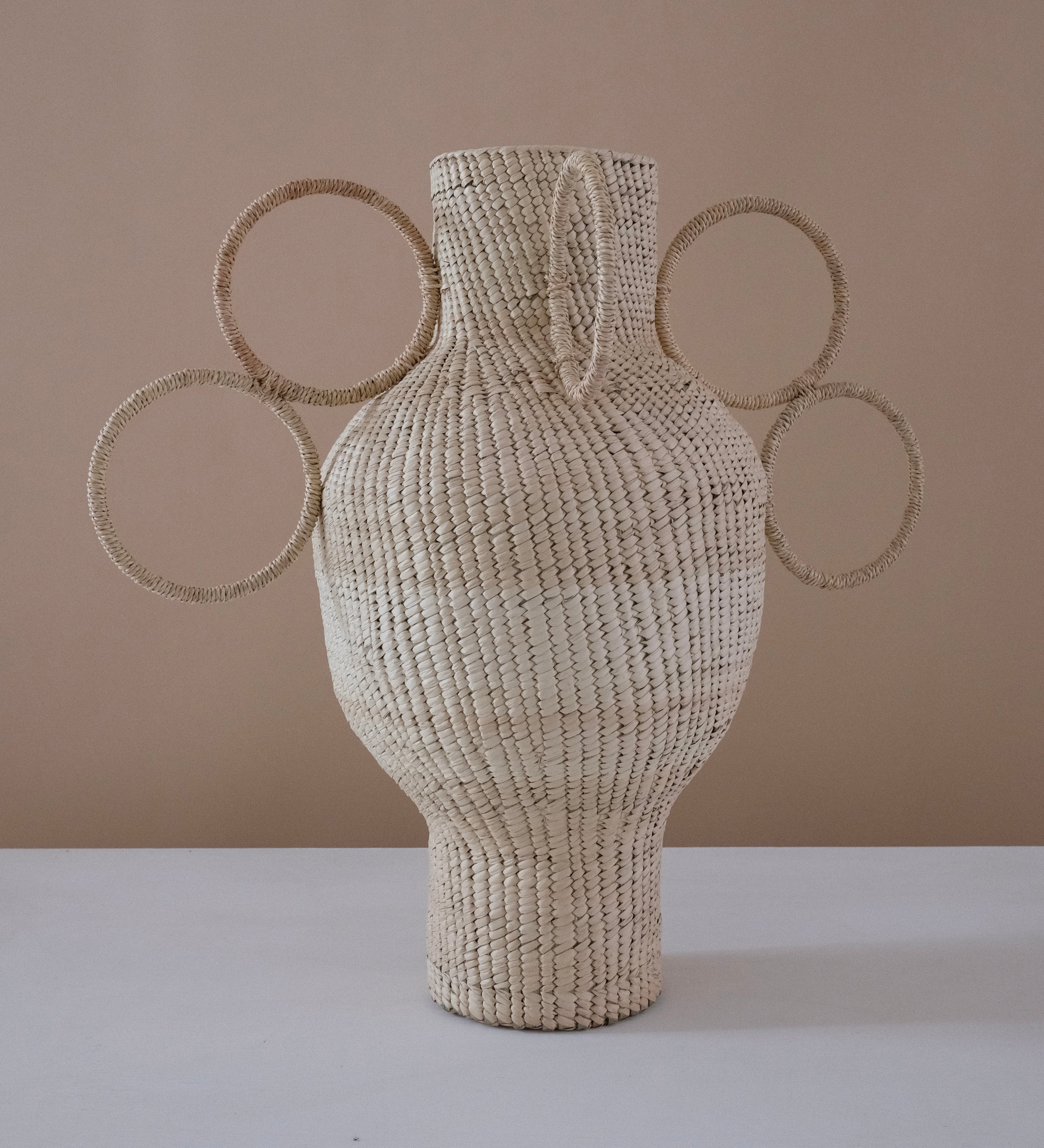 Union Vase 02