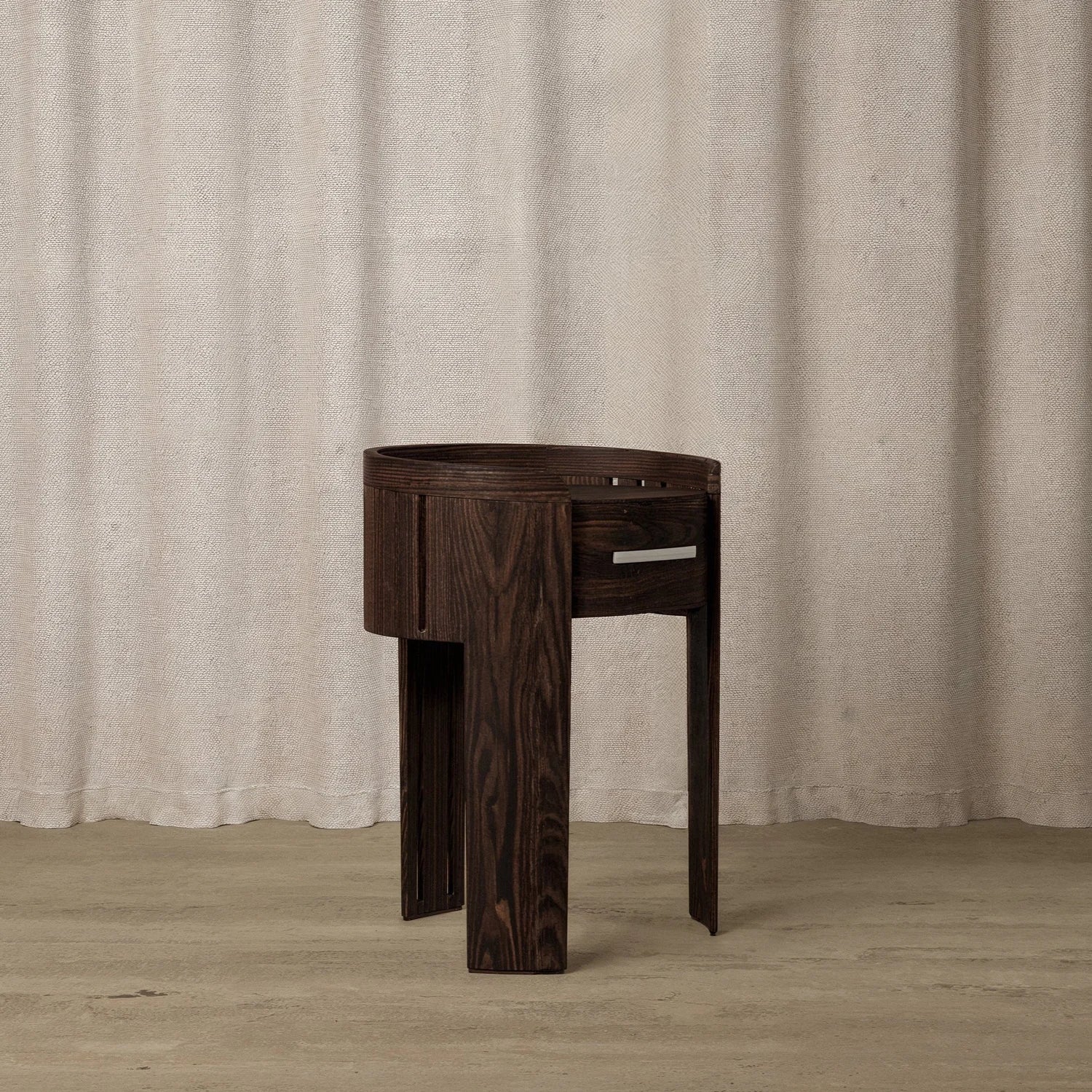 La Table de Nuit 01